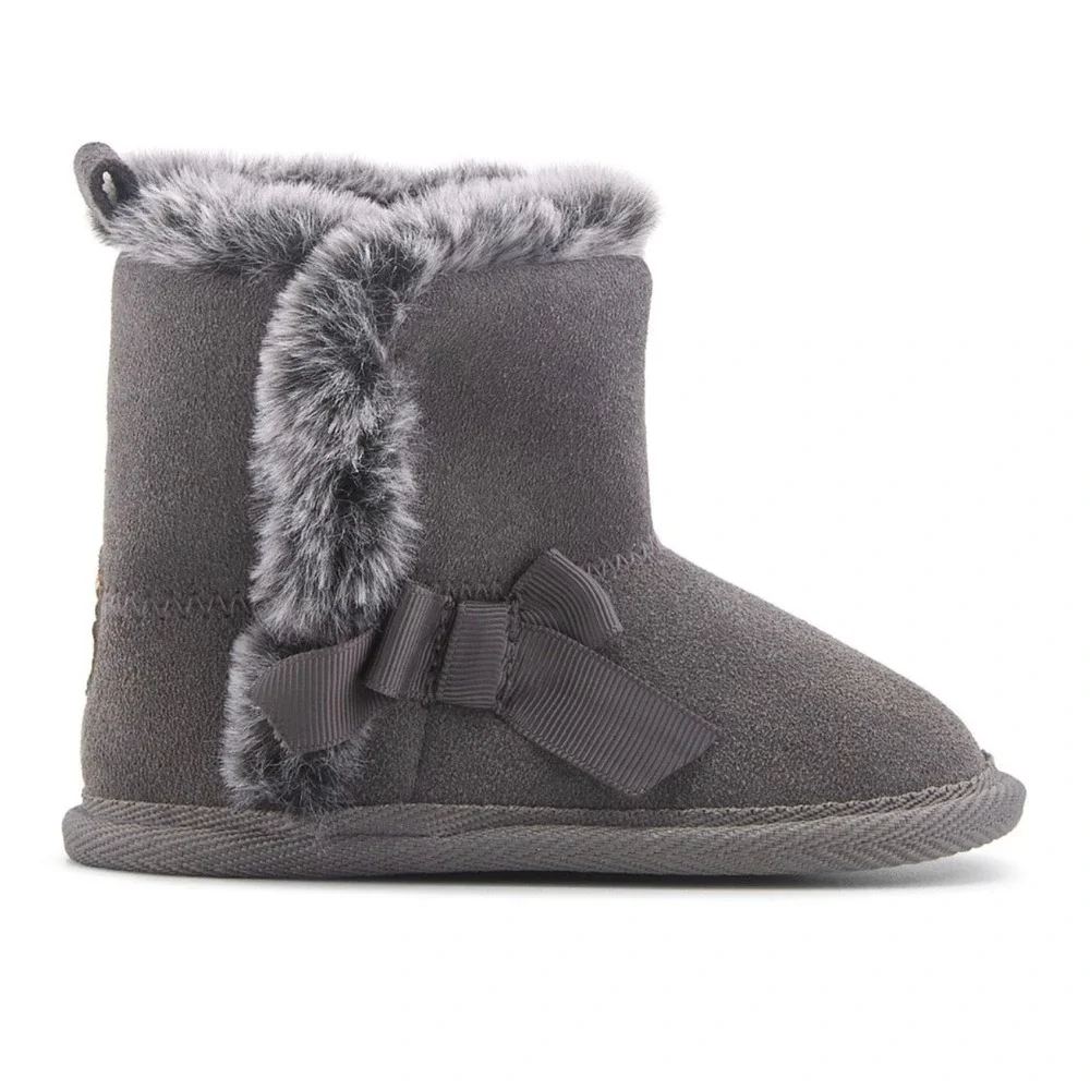 BearPaw NWT FLAWED Mismatch sizes 1 and 2‎ Infant Girls Gray Cozy